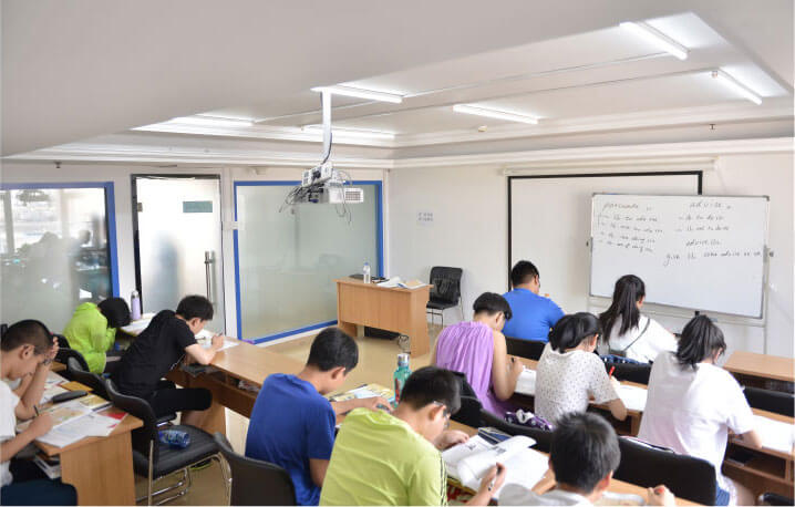 尽量去找