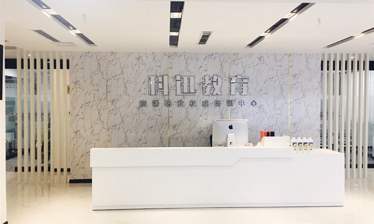 同事都晋升加薪,自己无奈发愁。