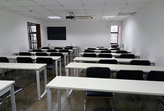 为学员提供新教材全面基础知识讲解