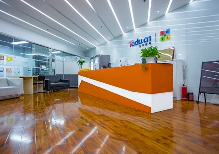 让学员能够小桃汉化组手机版登录到C4