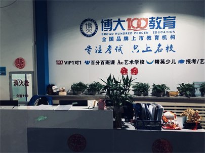 羞耻的直播任务桃子汉化版新人权益总部
