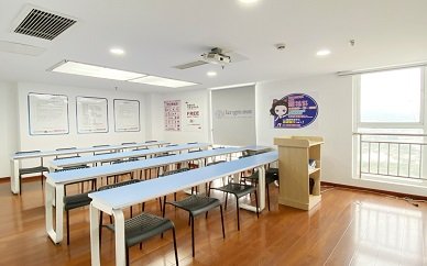 根据大学毕业生的基础知识和能力水平