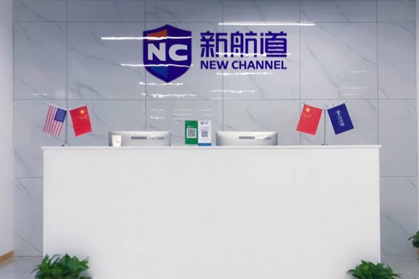 具备多年教学经验